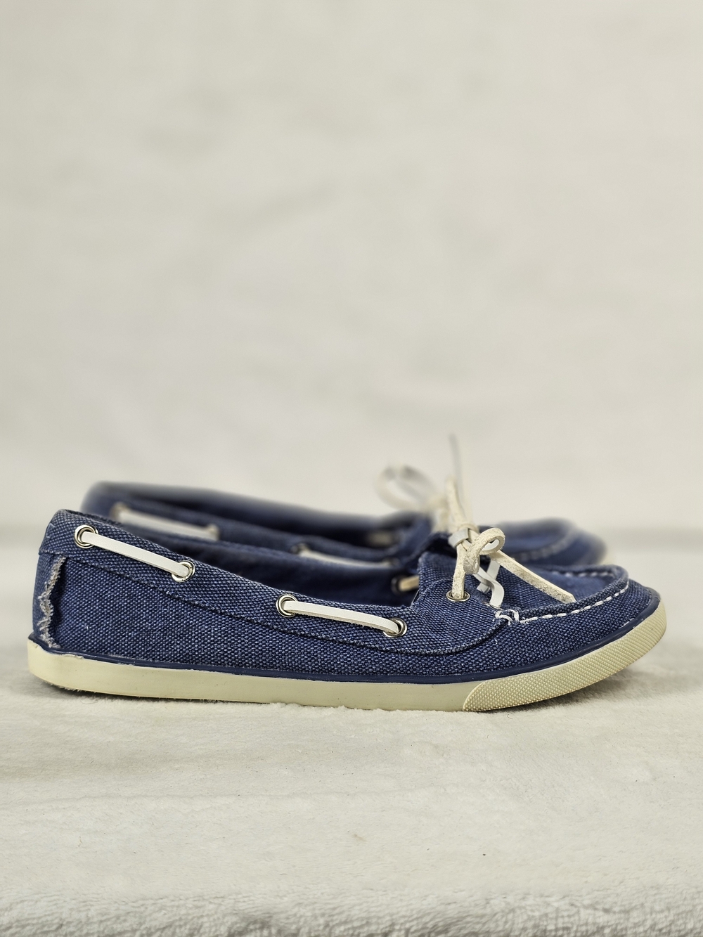 Rock & Candy by Zigi Women’s Size 6 Blue Denim Canvas Boat Shoes Deck Loafers